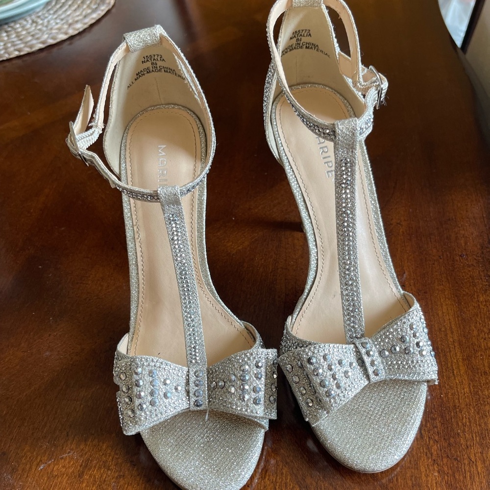 Diamond Bow Heels